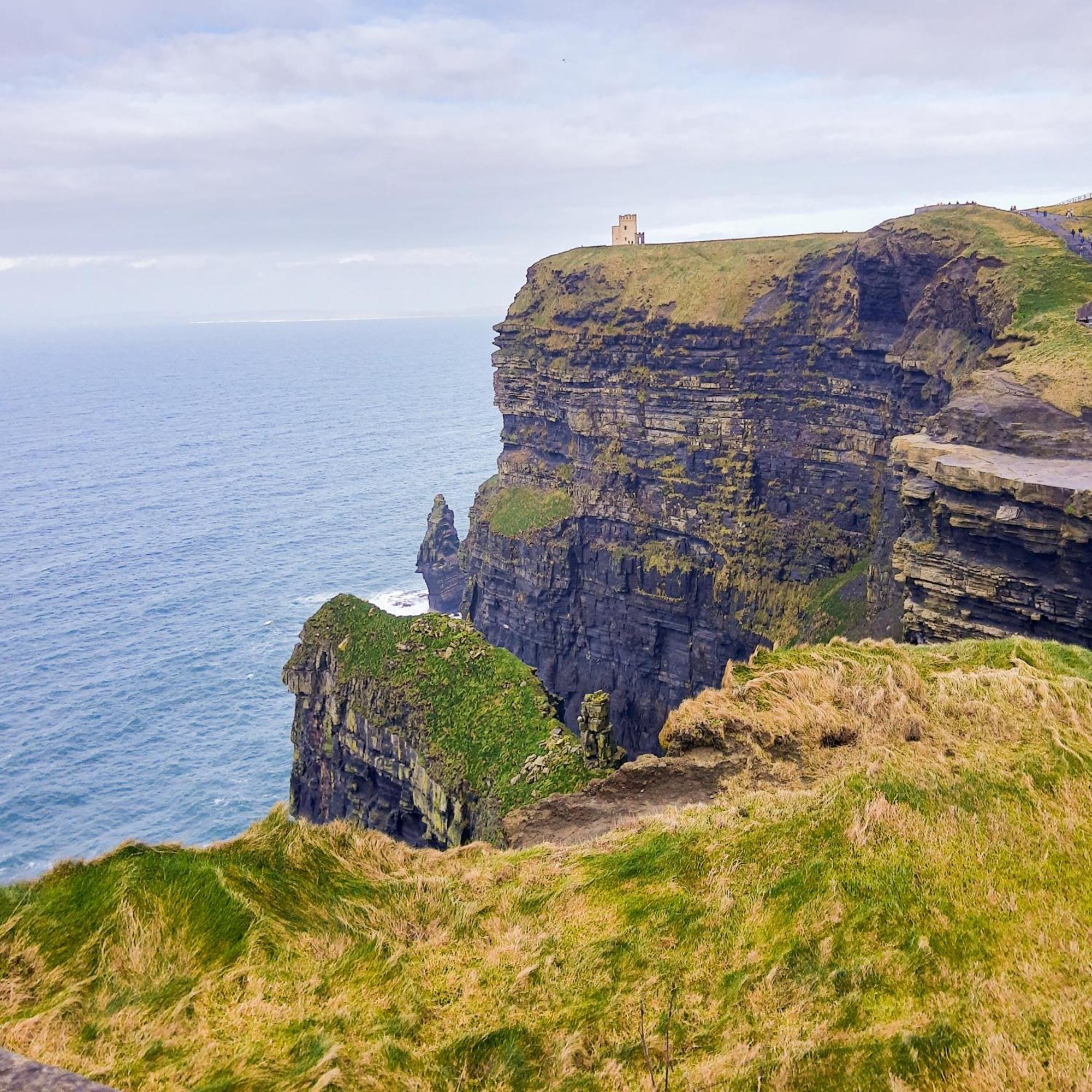 Cliffs Of Moher Hotel Liscannor Exterior foto