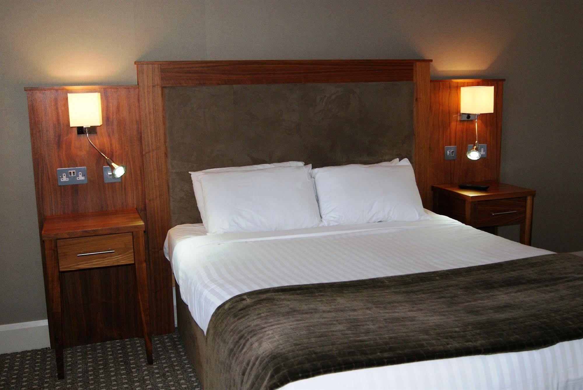 Cliffs Of Moher Hotel Liscannor Exterior foto